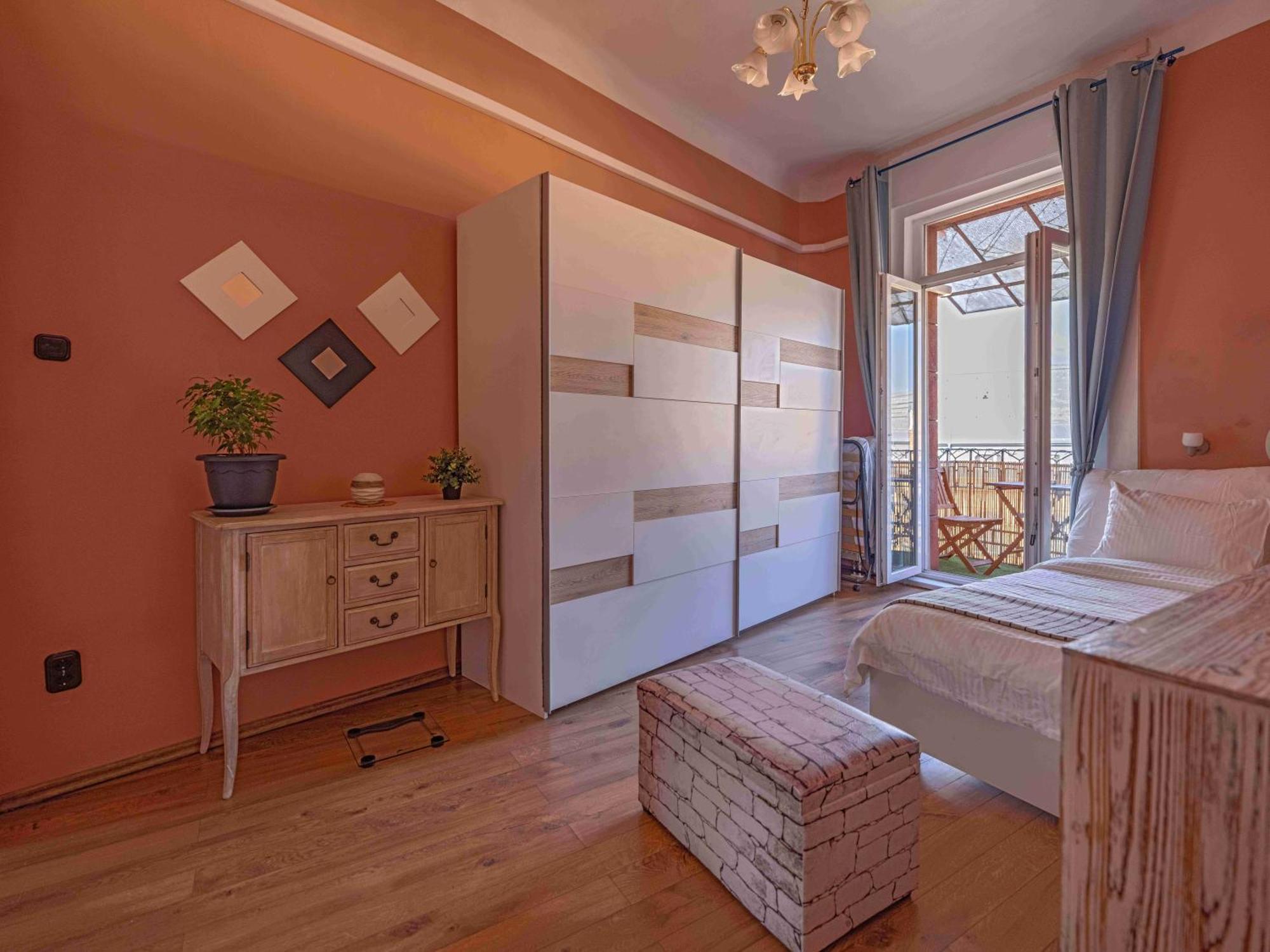 Pinnacle With Balcony Apartament Budapeszt