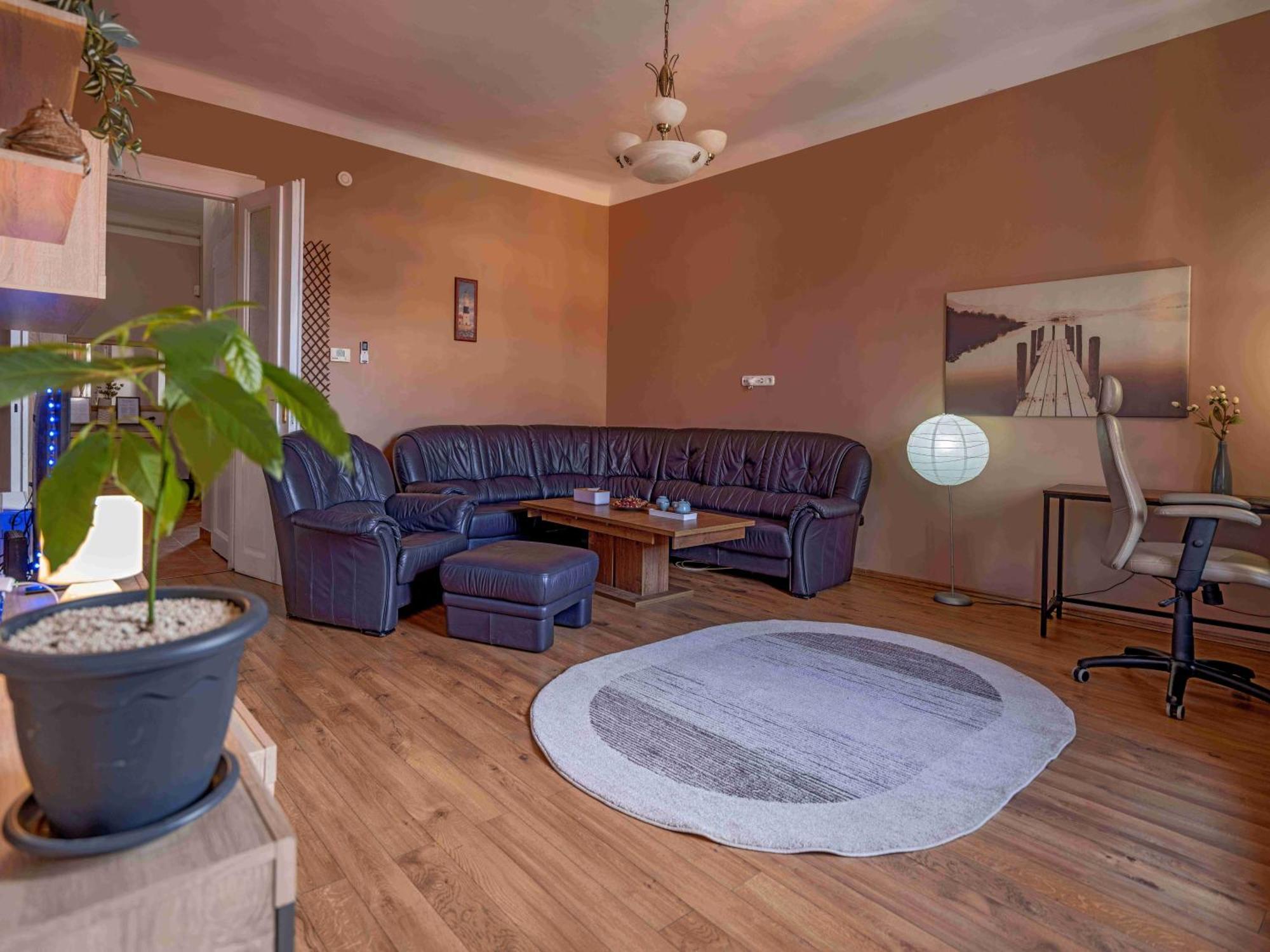 Apartament Pinnacle With Balcony *